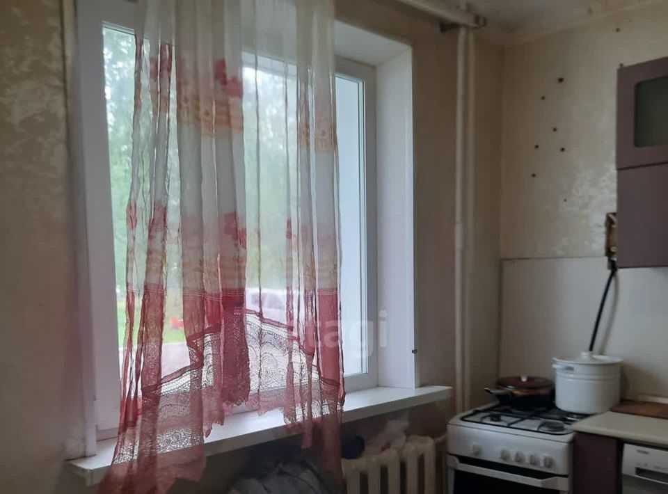 квартира г Сургут пр-кт Набережный 46 2-й фото 3
