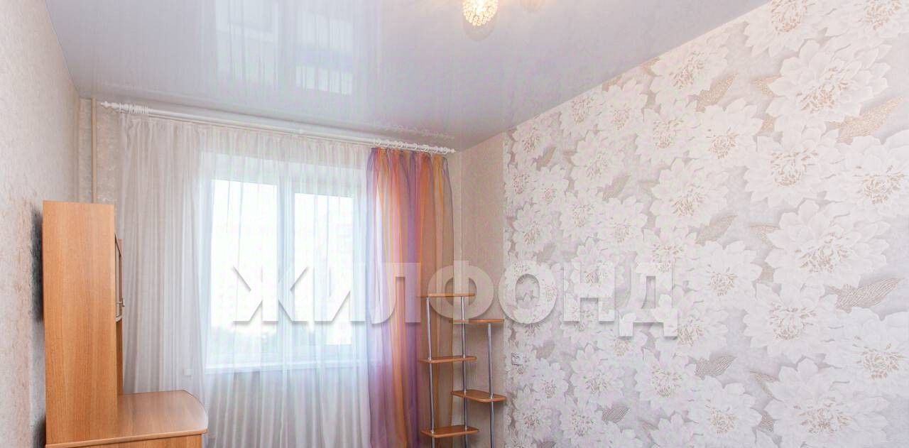 квартира г Новосибирск р-н Октябрьский Золотая Нива ул В.Высоцкого 39 фото 3
