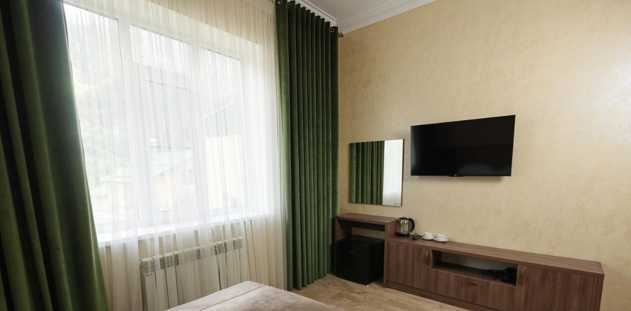 комната г Карачаевск ул Орджоникидзе 30б Теберда фото 2