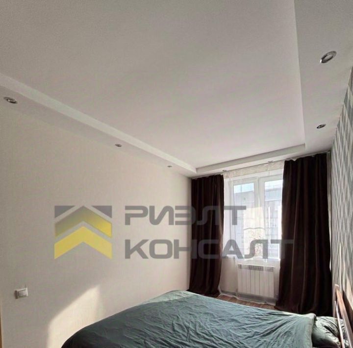 квартира г Омск р-н Кировский ул 70 лет Октября 10/3 фото 13