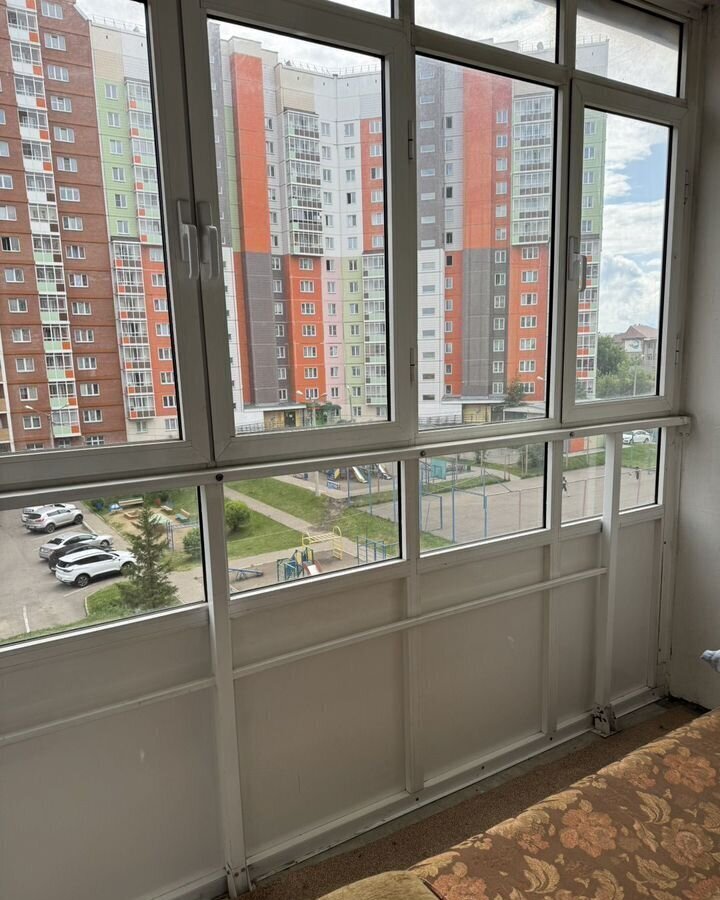 квартира г Красноярск р-н Центральный ул Дмитрия Мартынова 41 фото 6