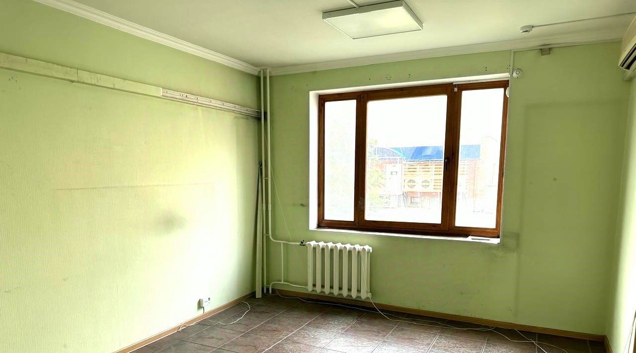 свободного назначения г Кемерово р-н Ленинский б-р Строителей 32/1 фото 4