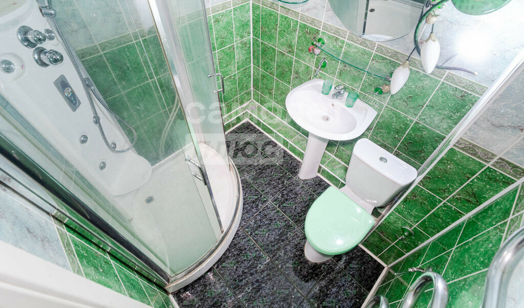 квартира г Омск ул Дмитриева 2/4 фото 10
