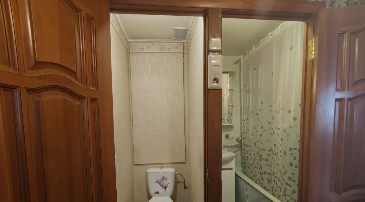 квартира г Тольятти р-н Автозаводский ул Тополиная 25 фото 17