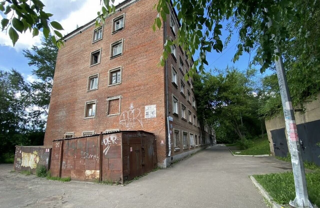 комната г Иркутск р-н Свердловский ул Помяловского 1б фото 7