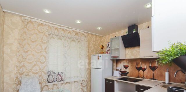 р-н Кировский ул Геологов 51к/2 фото