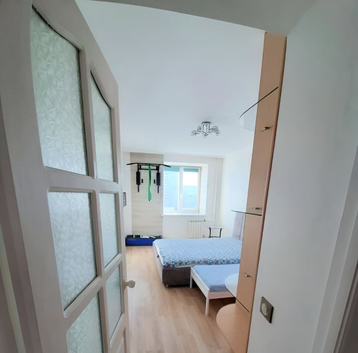квартира г Омск р-н Кировский ул Дмитриева 15/2 фото 4