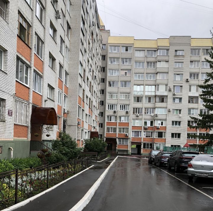 квартира г Брянск р-н Советский ул Авиационная 34 фото 1