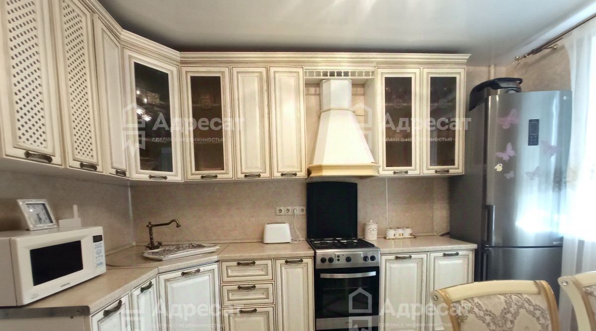 квартира г Волгоград р-н Тракторозаводский пр-кт им. В.И. Ленина 209 фото 3