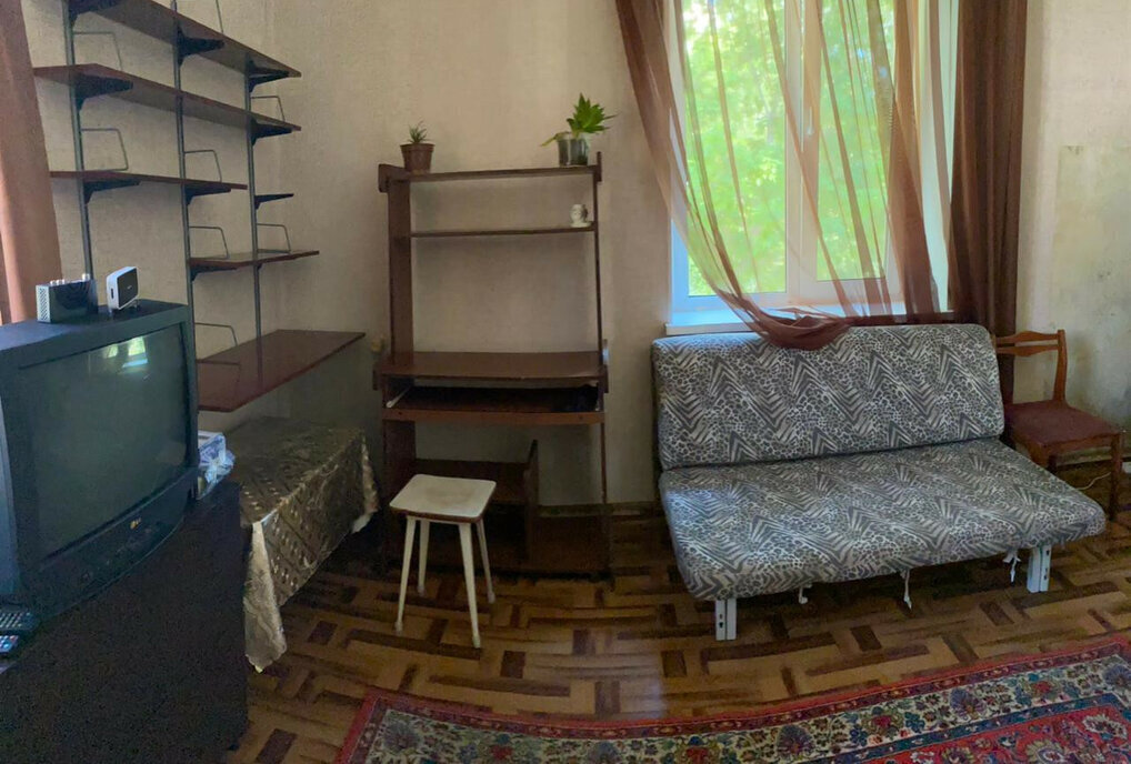 комната г Саратов ул Шелковичная 138/1 фото 2