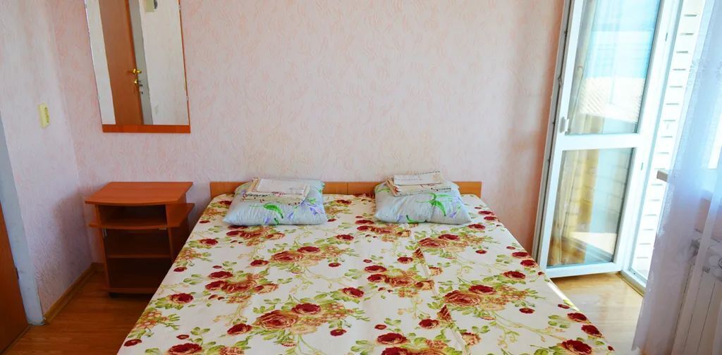 комната г Феодосия пгт Коктебель ул Набережная 2/5 фото 1