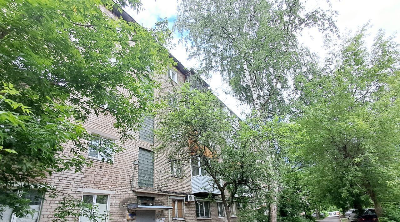 квартира г Пермь р-н Свердловский ул Льва Шатрова 22 фото 1
