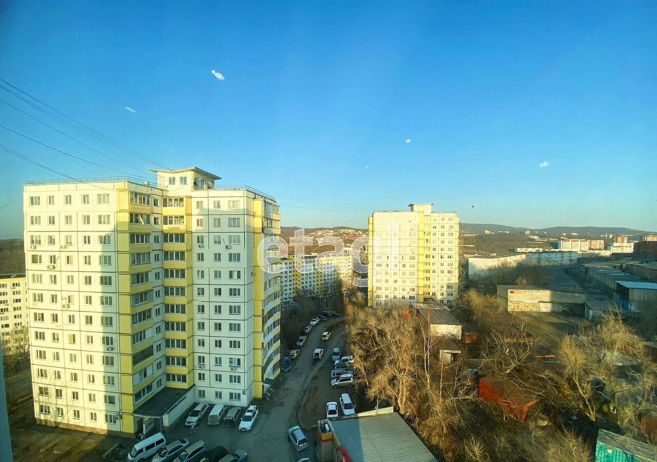 комната г Владивосток р-н Советский ул Чкалова 22 фото 11