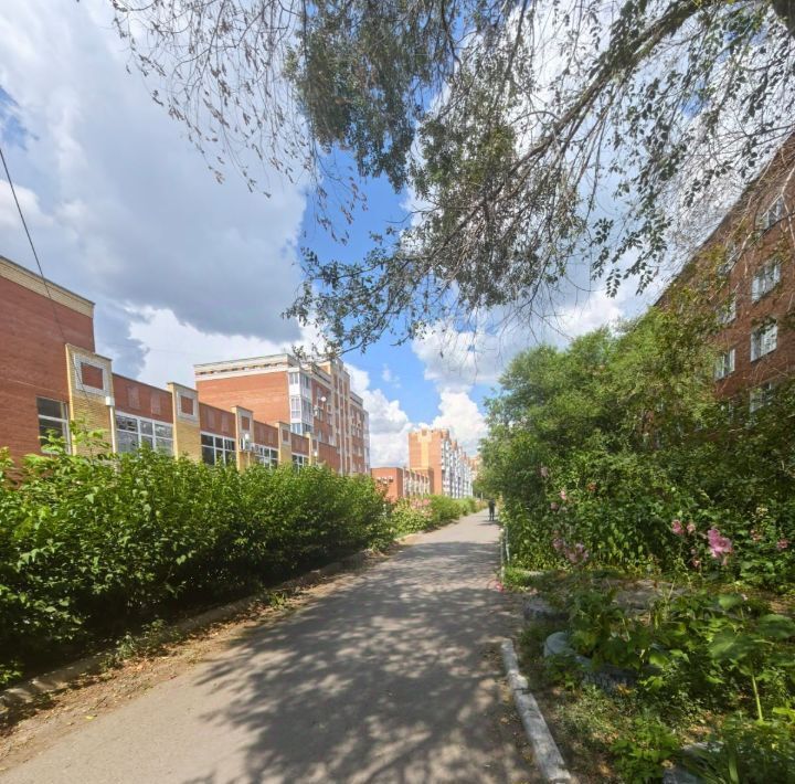 квартира г Омск р-н Октябрьский пр-кт Космический 16а фото 16