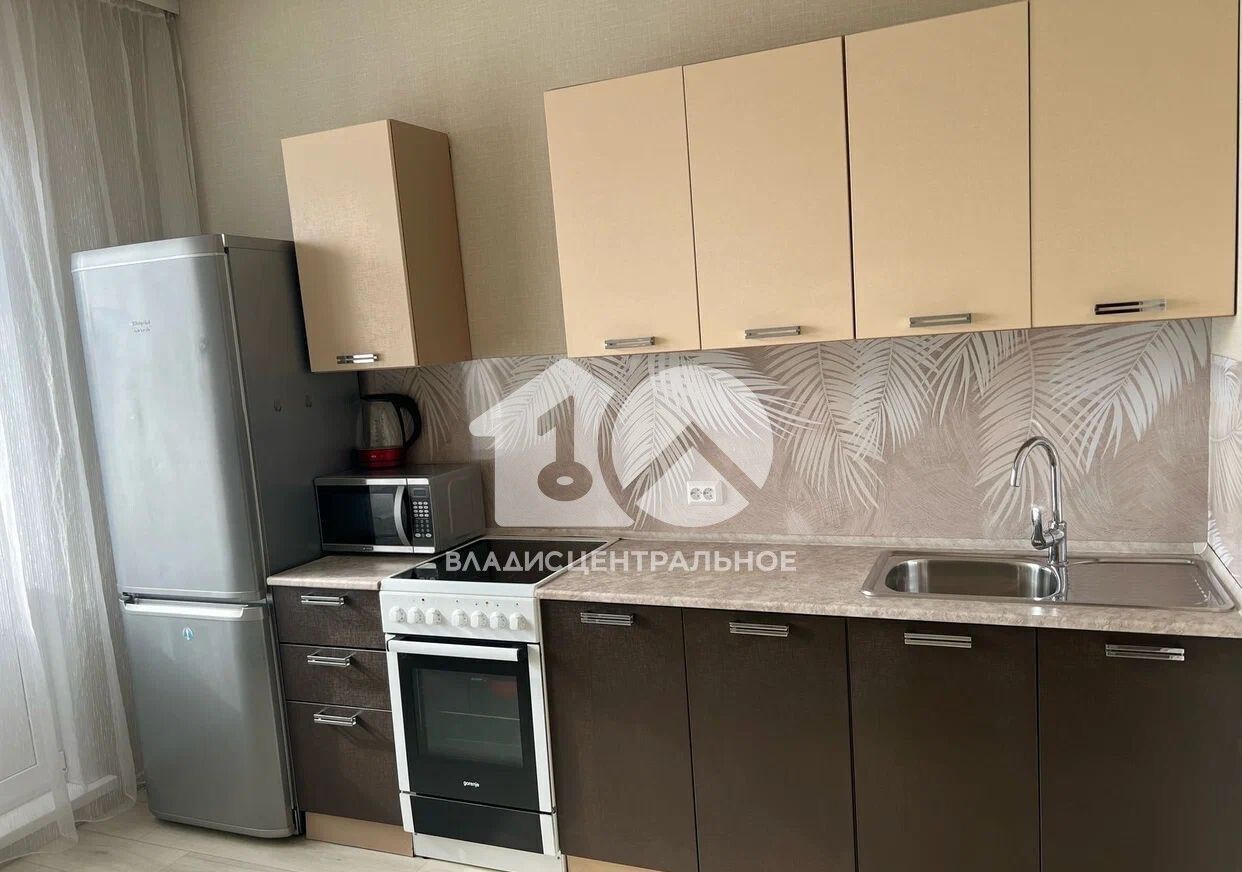 квартира г Новосибирск метро Площадь Гарина-Михайловского ул Ясный Берег 4 фото 2