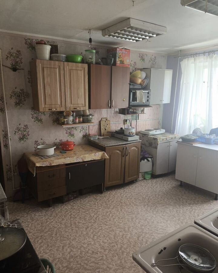 комната г Волгоград р-н Тракторозаводский ул им. Жолудева 20а фото 2