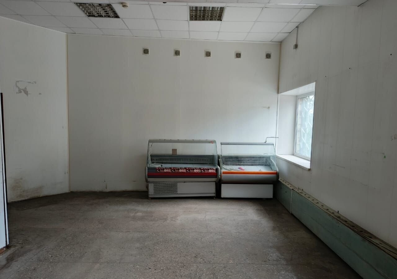 торговое помещение р-н Белокалитвинский г Белая Калитва ул Калинина 27 Белокалитвинское городское поселение фото 5