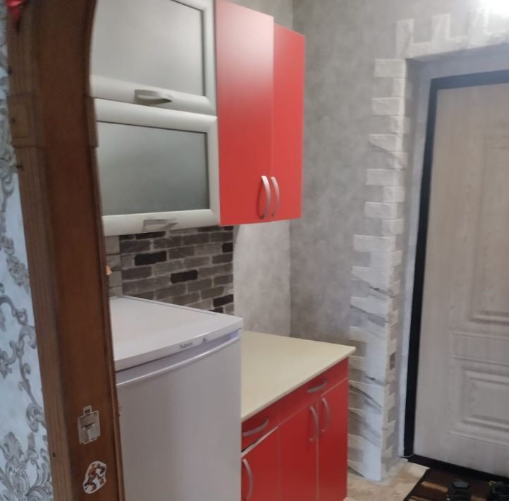 квартира г Красноярск р-н Советский Зеленая Роща ул Джамбульская 2а фото 1