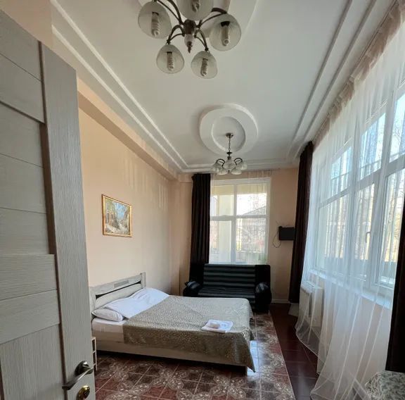 комната г Сочи р-н Центральный ул Театральная 4/6 пер Центральный фото 5