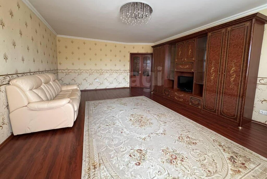 квартира г Омск ул Перелета 7к/3 фото 3