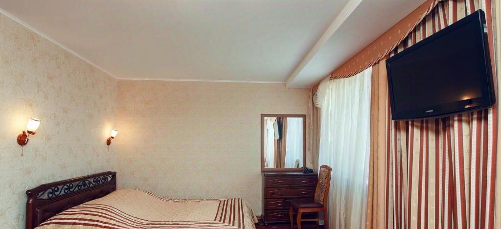 комната г Псков ул Пароменская 4 фото 1