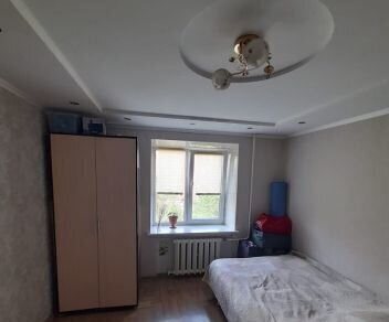 комната г Омск р-н Центральный ул 10 лет Октября 145а фото 1