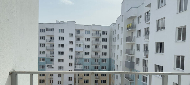 р-н Дзержинский дом 18/2 12-й м-н фото