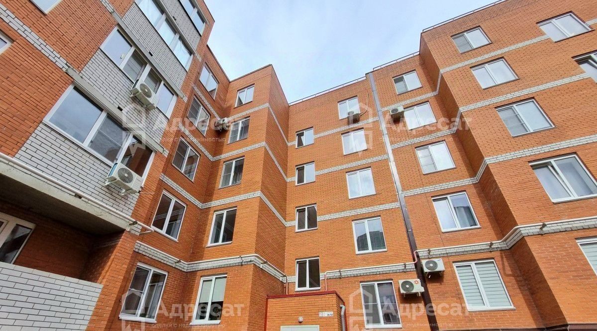 квартира г Волгоград р-н Кировский ул 70-летия Победы 18 фото 11