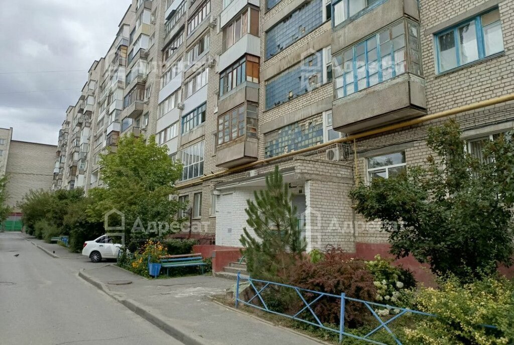 квартира г Волгоград ул им. Николая Отрады 36 фото 1