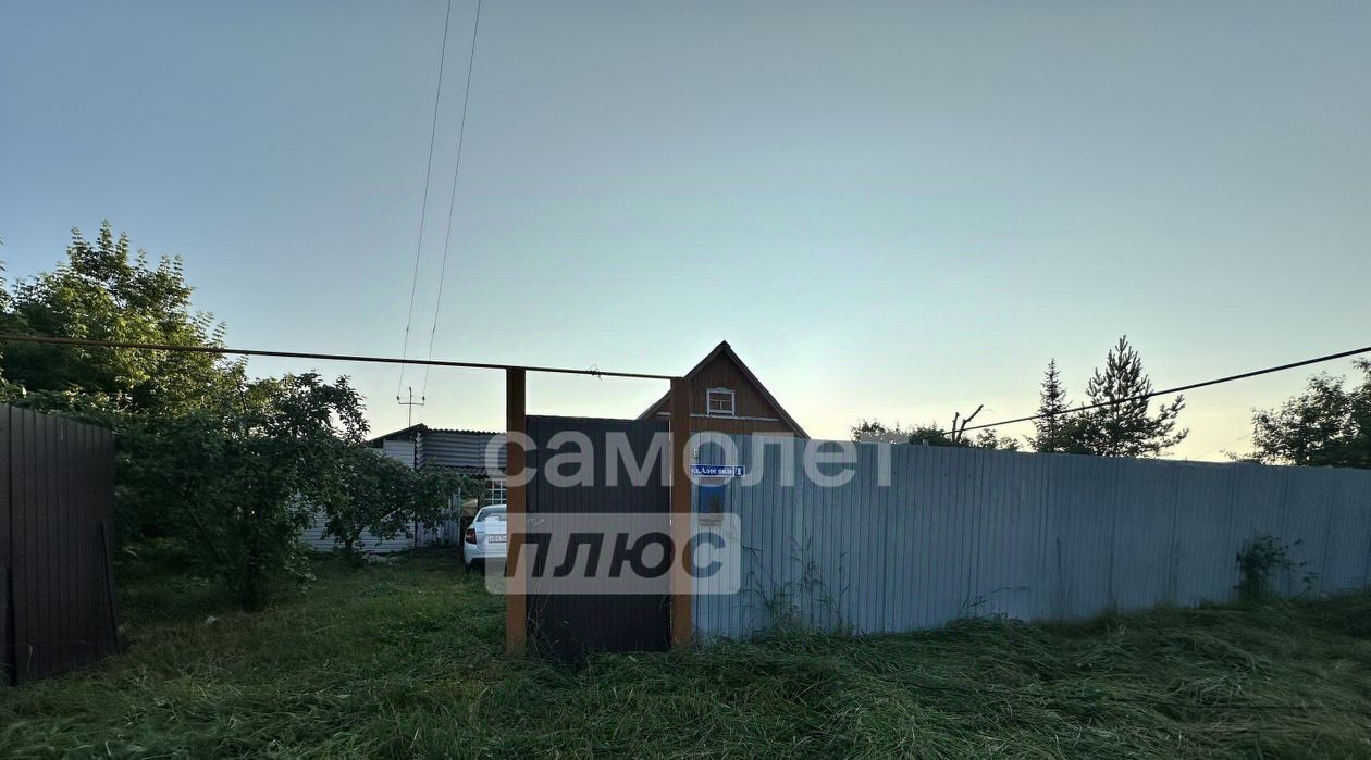 дом р-н Еманжелинский г Еманжелинск п Зауральский ул. Алое Поле, 1 фото 3