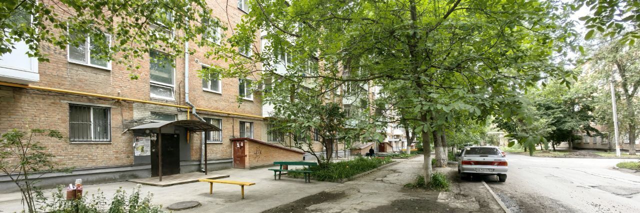 квартира г Таганрог ул Комарова 7 фото 1