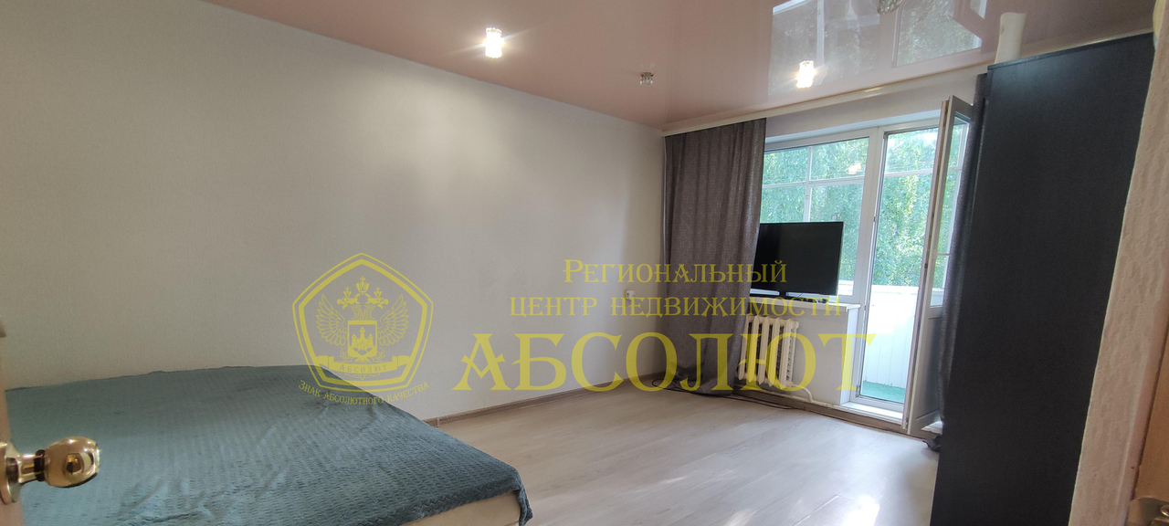 квартира г Ревда Советских Космонавтов, 5а фото 1