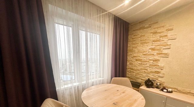 квартира г Мурманск р-н Октябрьский ул Скальная 17 фото 3