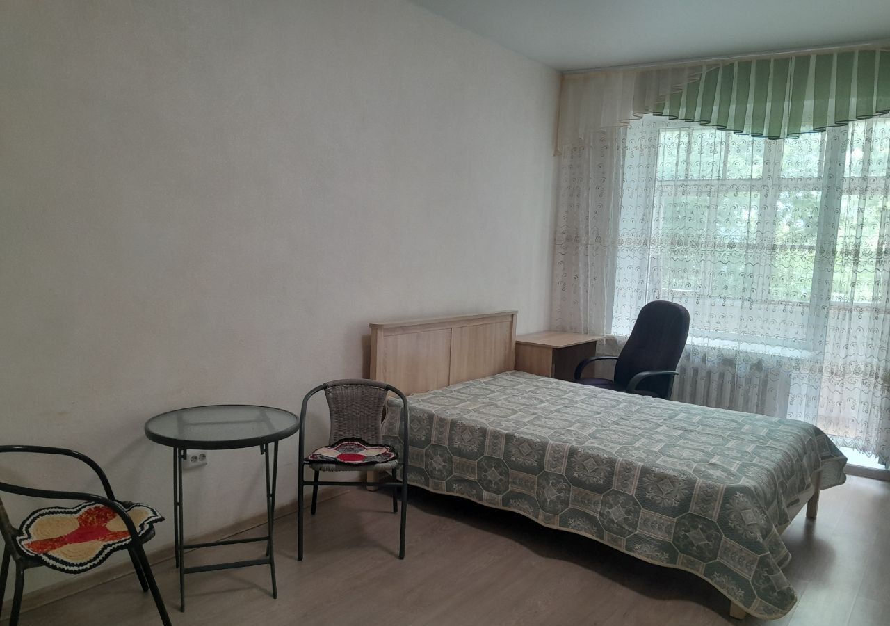 квартира г Тюмень р-н Ленинский ул Мельникайте 102 фото 2