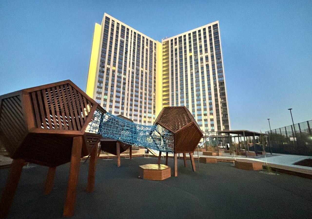 квартира г Тюмень р-н Калининский ул Краснооктябрьская 12 фото 3