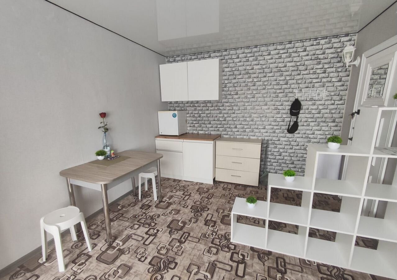 комната г Тольятти р-н Автозаводский 5-й квартал б-р Орджоникидзе 15 фото 1