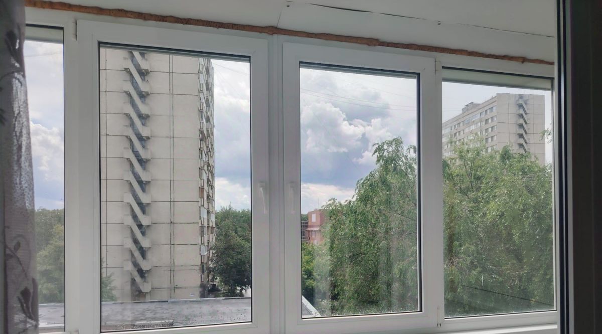 квартира г Тольятти р-н Центральный ул Баныкина 30 фото 1