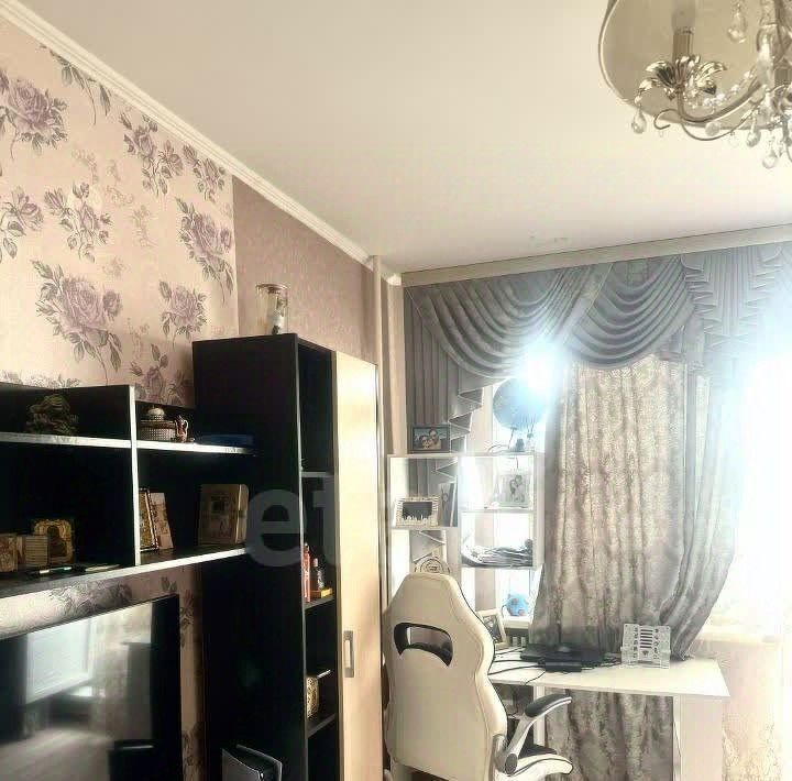 квартира г Белгород Западный ул Есенина 20а фото 8
