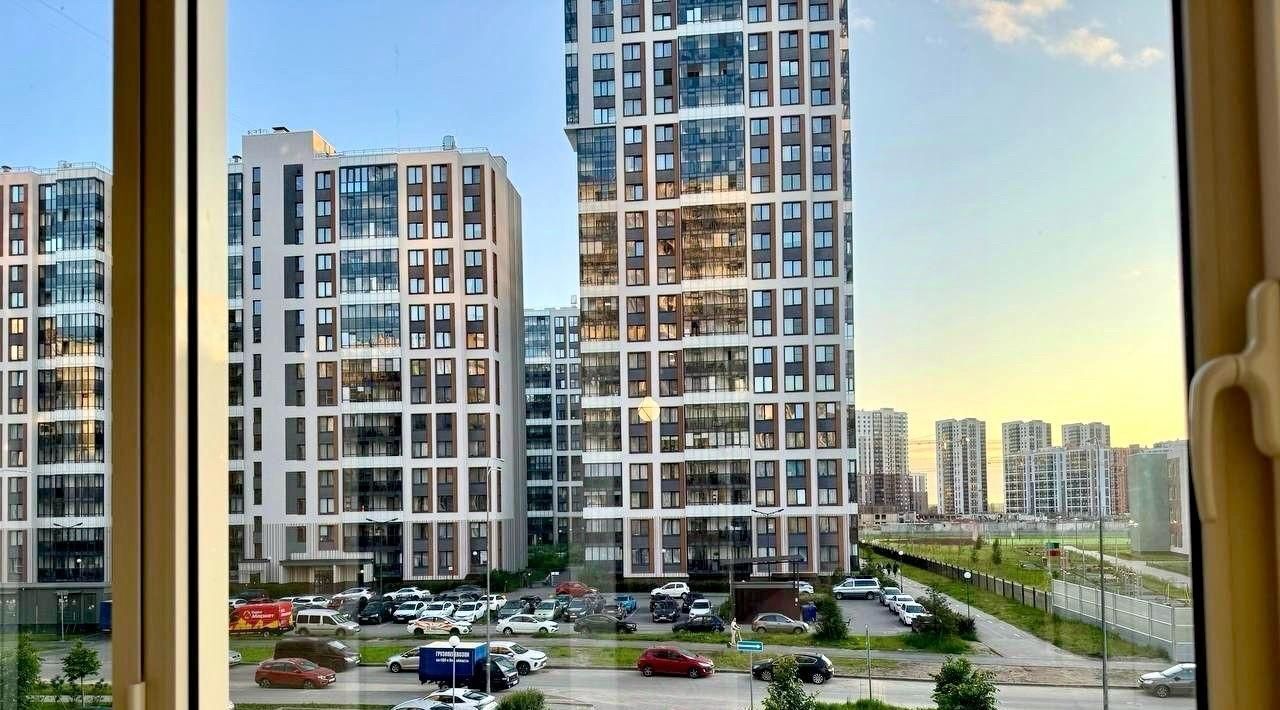 квартира г Санкт-Петербург метро Комендантский Проспект ул Верхне-Каменская 7к/1 фото 8