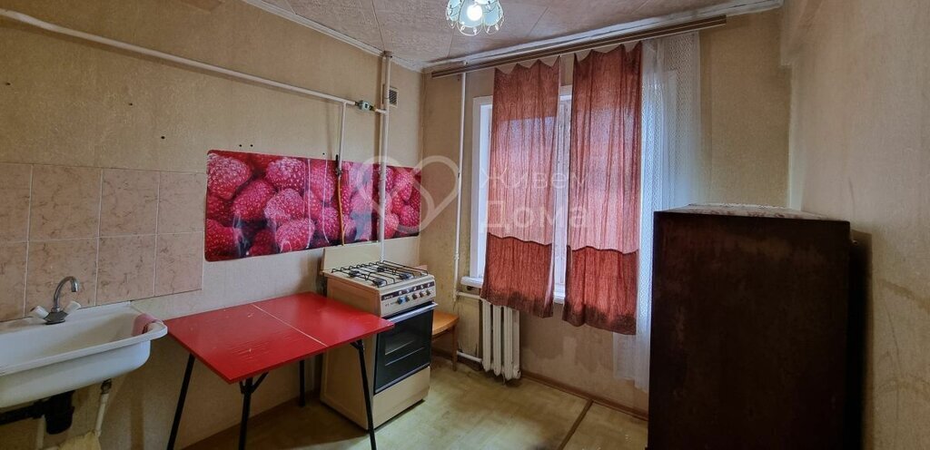 квартира г Волгоград ул им. Козака 9а фото 5