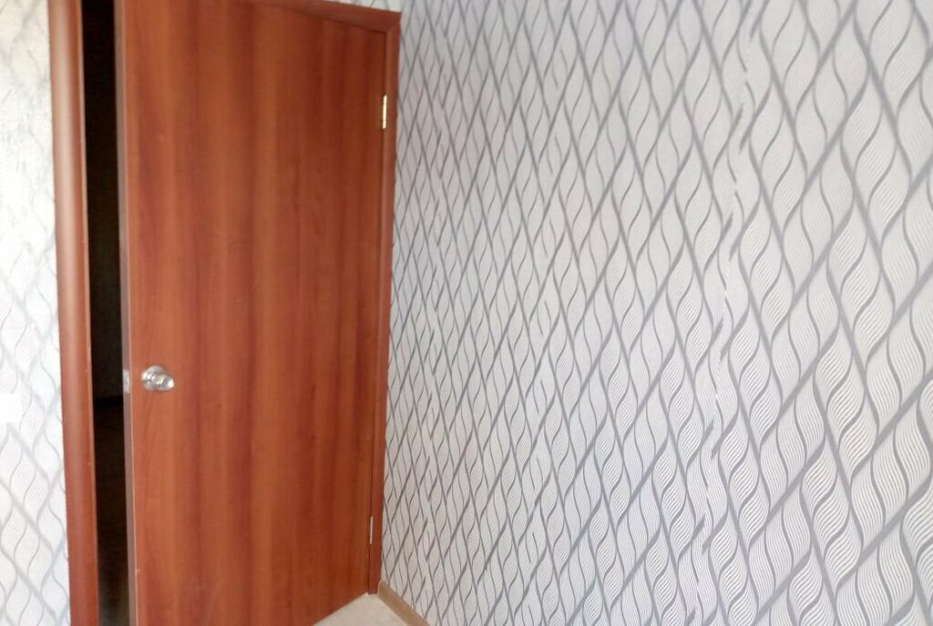 квартира г Саратов ул Брянская фото 10