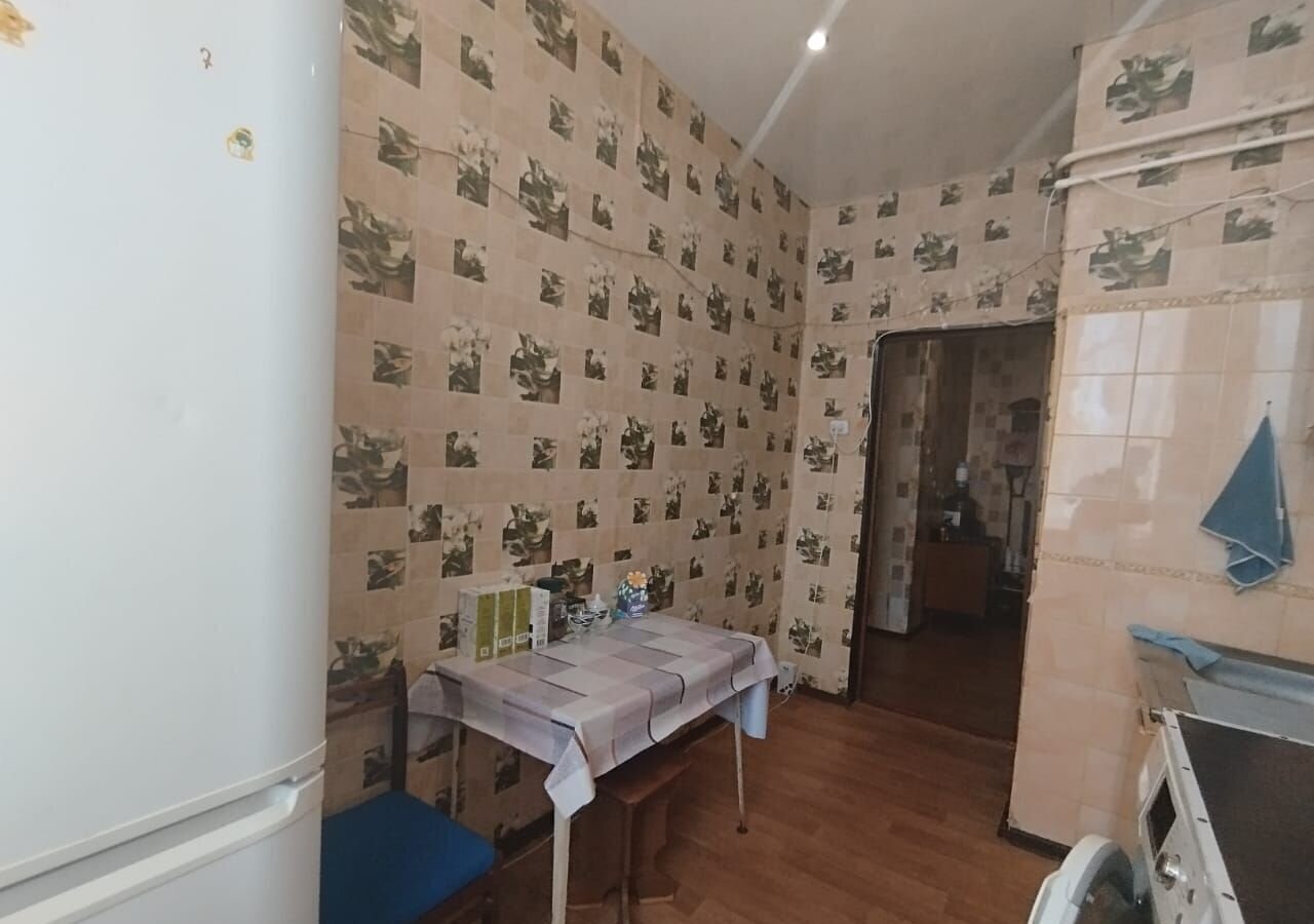 квартира г Каменск-Шахтинский Больничная ул., 3 фото 1