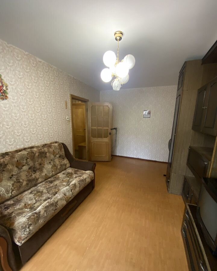 квартира г Колпино ул Октябрьская 61 р-н Колпинский фото 2