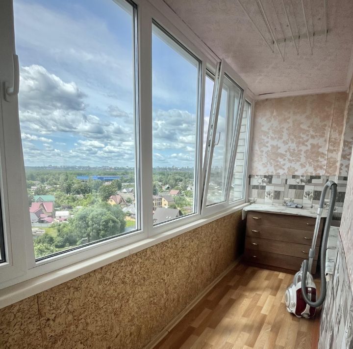 квартира г Брянск р-н Володарский ул Красный Маяк 104 фото 7