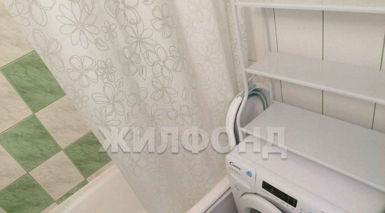 квартира г Барнаул р-н Октябрьский ул Чихачева 17 фото 13