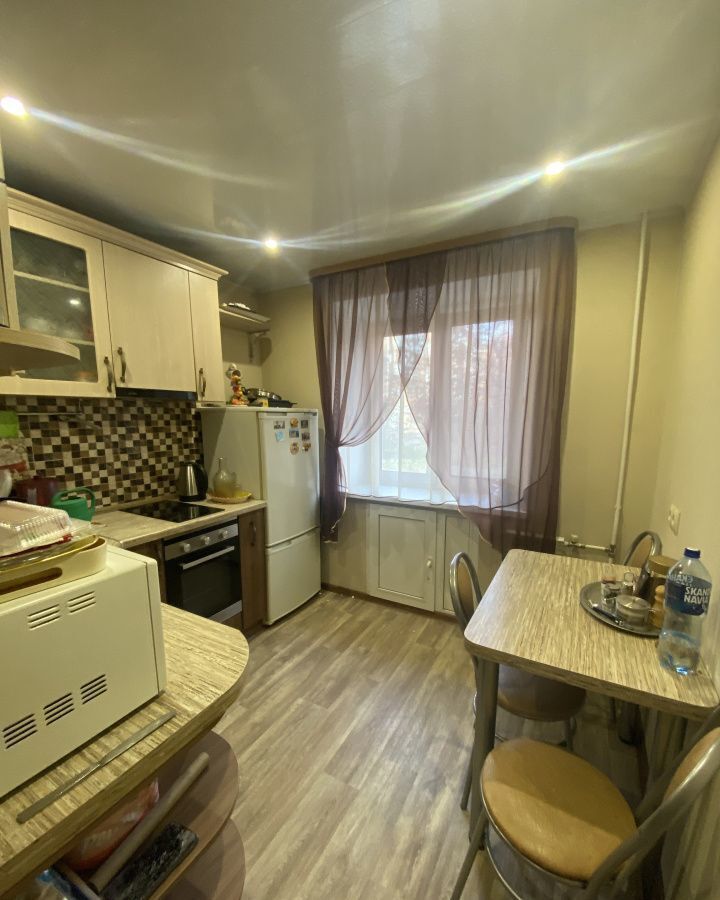 квартира г Нижний Тагил р-н Дзержинский ул Коминтерна 35 фото 11