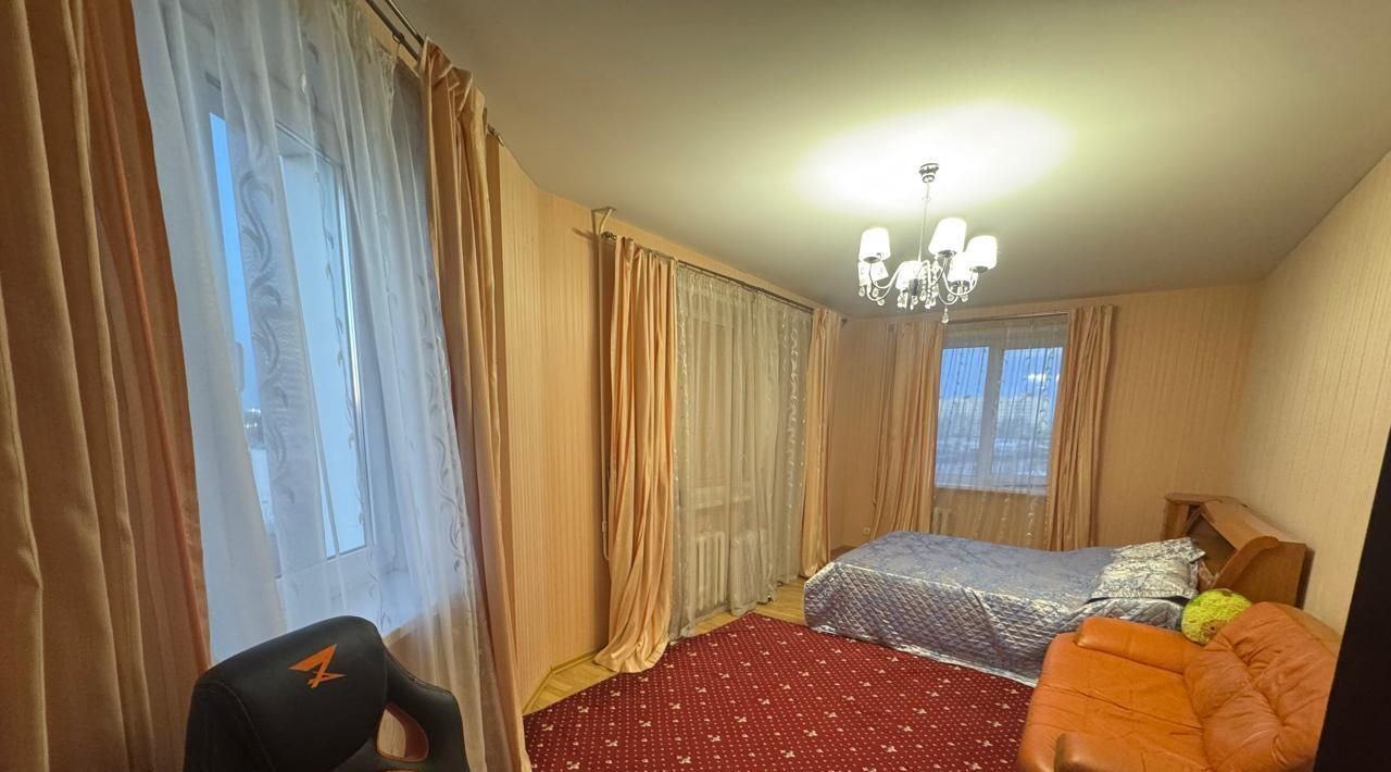 квартира г Пермь р-н Кировский ул Светлогорская 19 фото 8