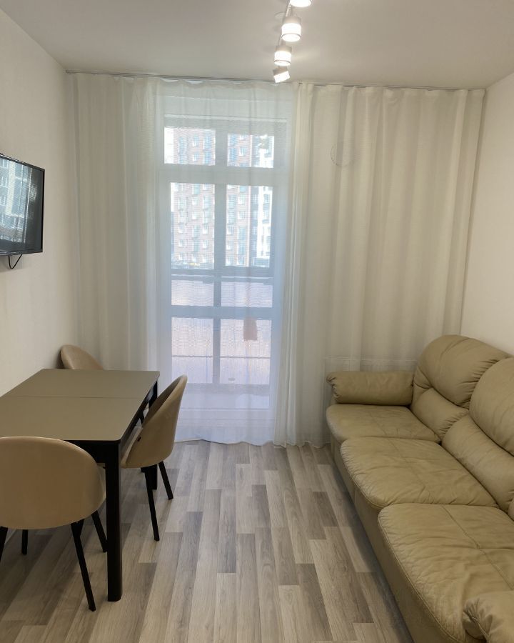квартира г Екатеринбург Академический ул Академика Ландау 38/2 фото 4