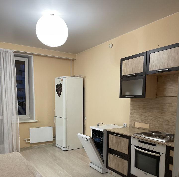 квартира г Красноярск р-н Советский ул Взлетная 7а фото 3