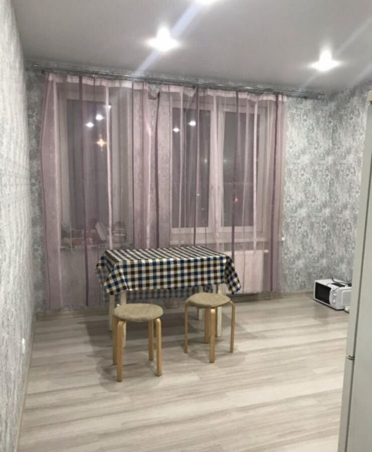 квартира г Екатеринбург р-н Чкаловский ул Лучистая 4 фото 2